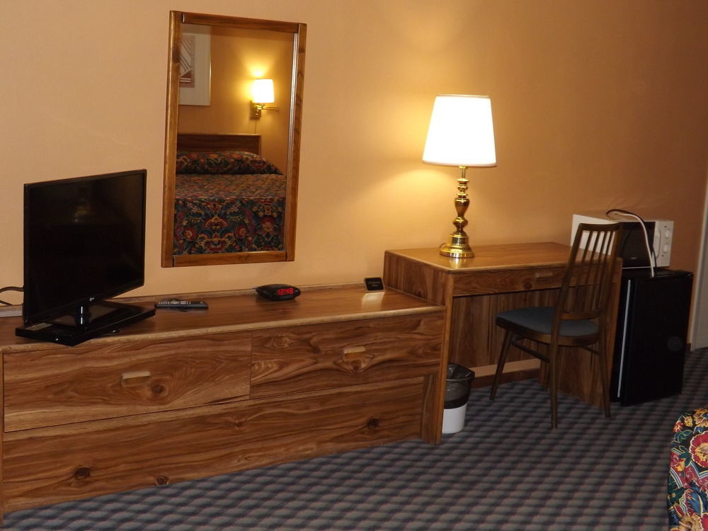 Tristar Inn Xpress Тукумкари Экстерьер фото