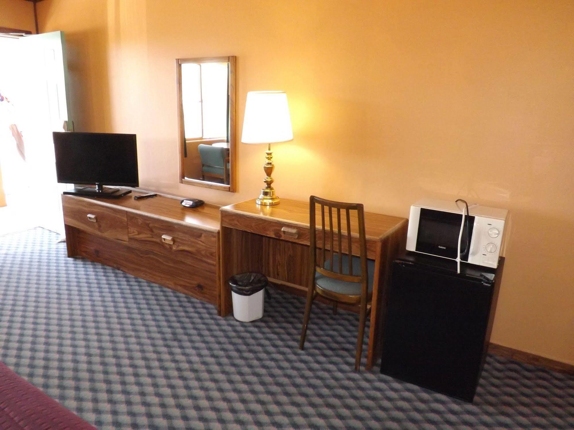 Tristar Inn Xpress Тукумкари Экстерьер фото