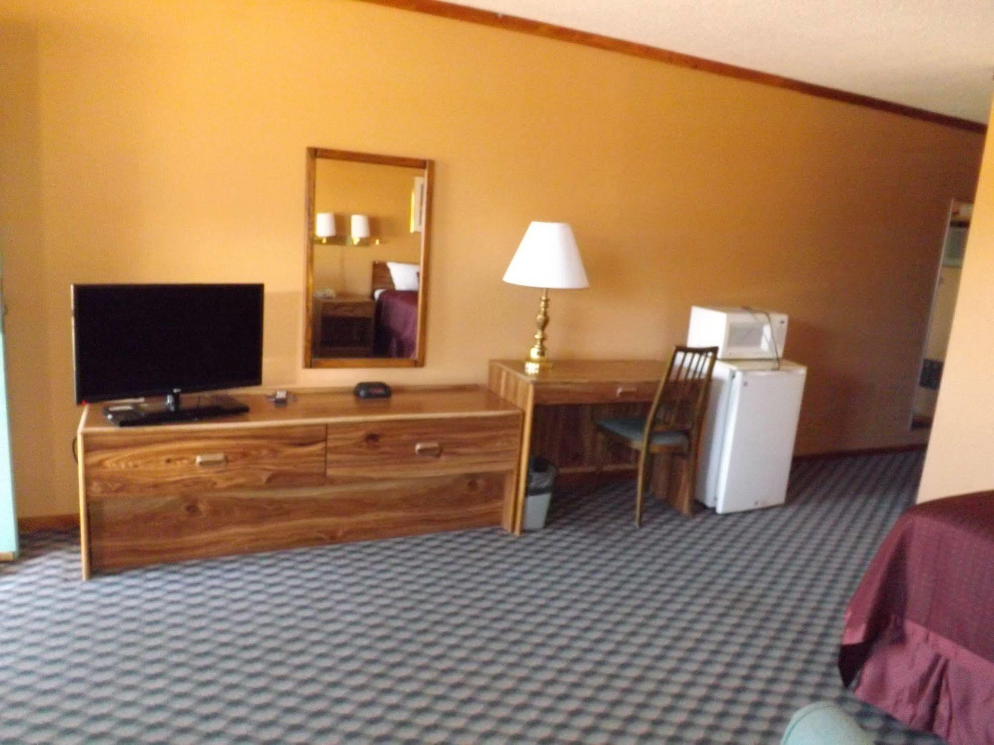 Tristar Inn Xpress Тукумкари Экстерьер фото