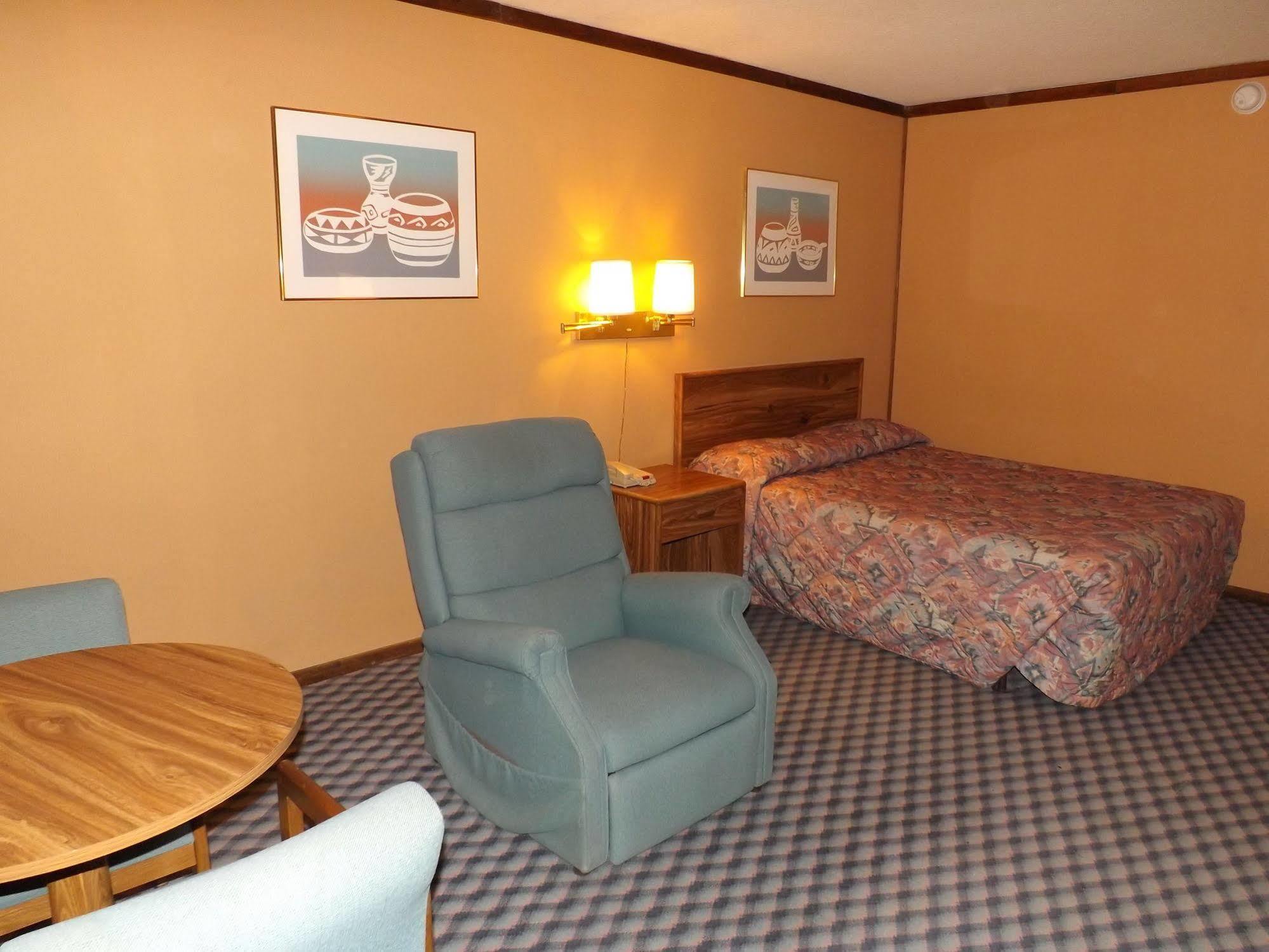 Tristar Inn Xpress Тукумкари Экстерьер фото