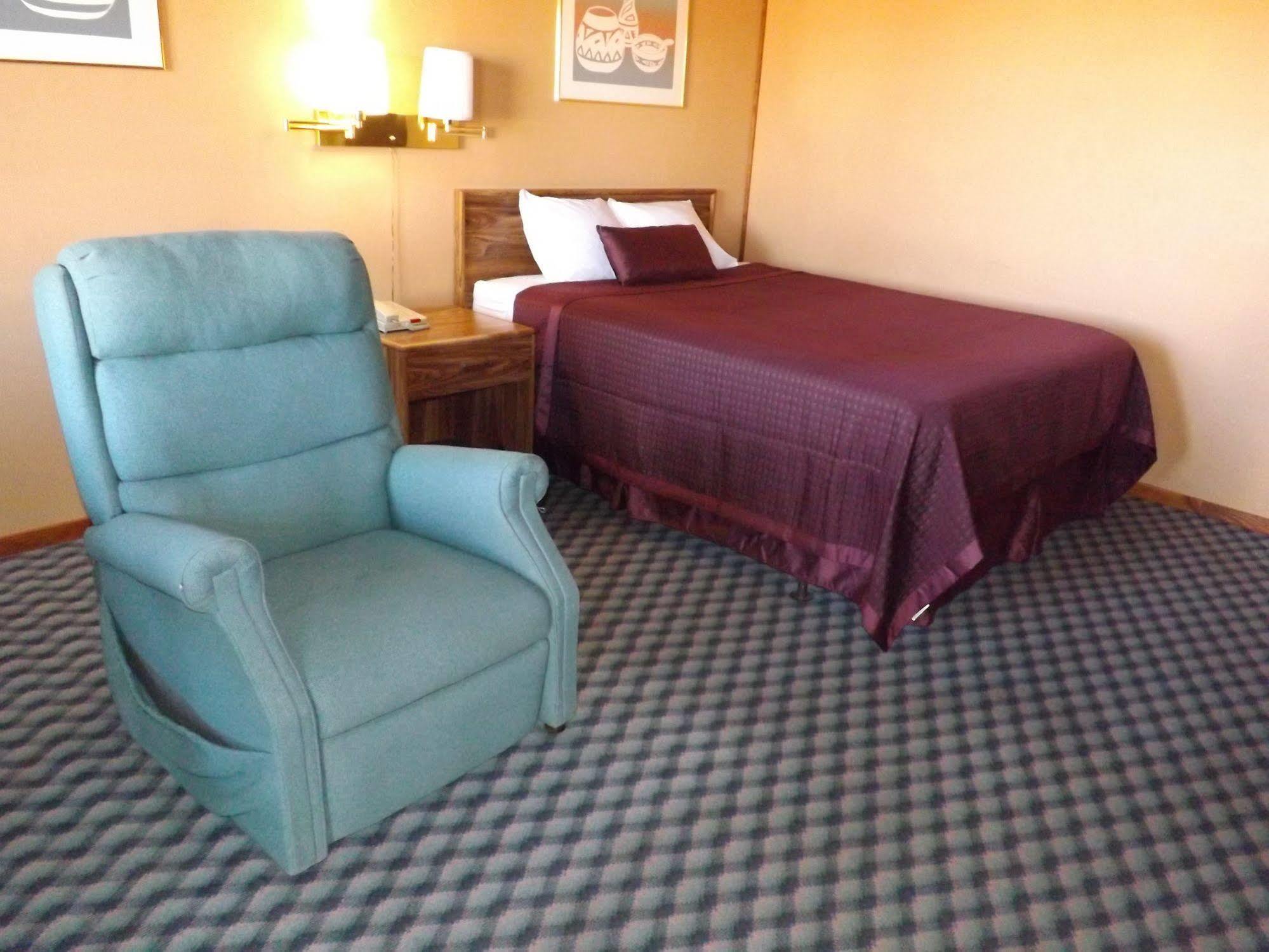 Tristar Inn Xpress Тукумкари Экстерьер фото
