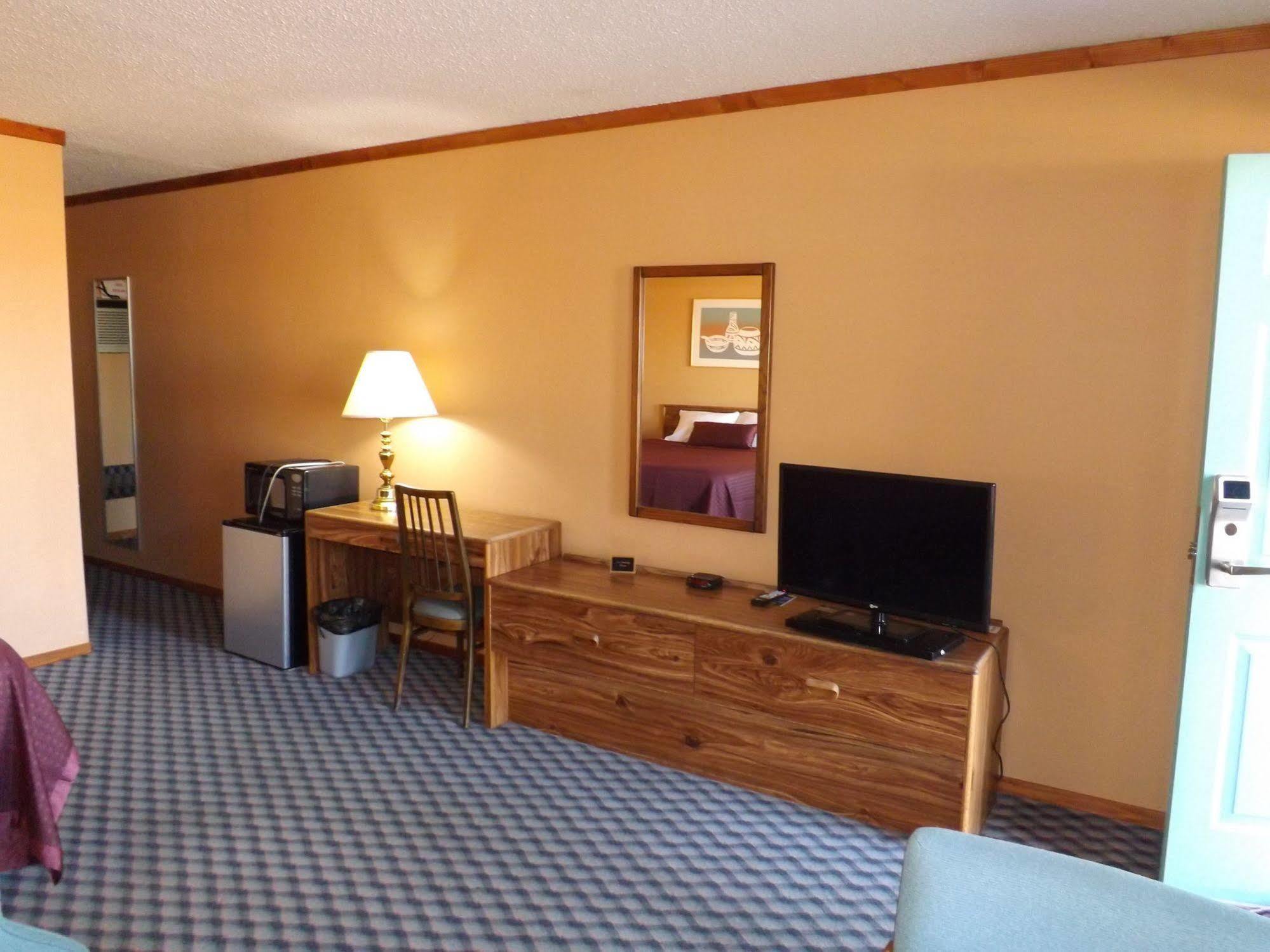 Tristar Inn Xpress Тукумкари Экстерьер фото